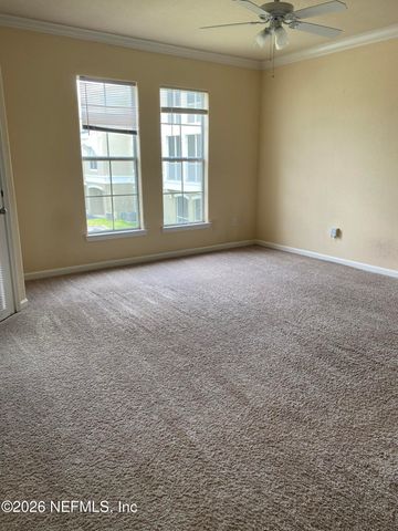 8290 GATE Parkway 611, Jacksonville, FL 32216