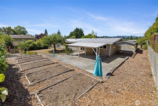 2810 Rickey Road NE, Bremerton, WA 98310