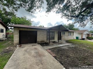 402 MICHELLE DR, Converse, TX 78109