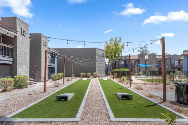 5959 W Greenway Road 2, Glendale, AZ 85306