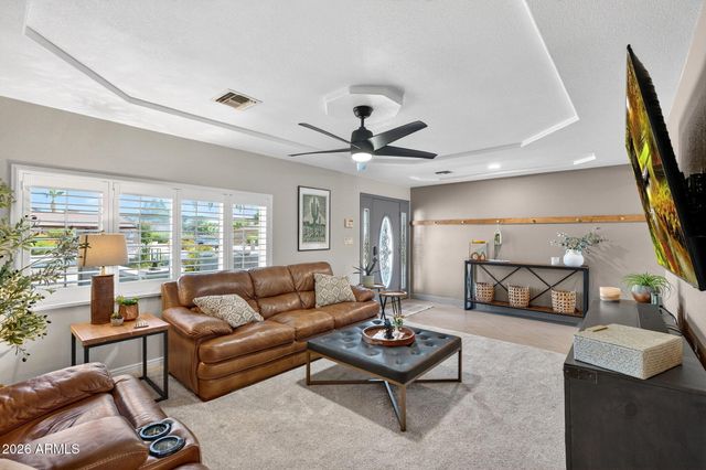 4946 W CREEDANCE Boulevard, Glendale, AZ 85310