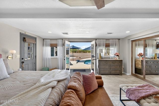 4946 W CREEDANCE Boulevard, Glendale, AZ 85310