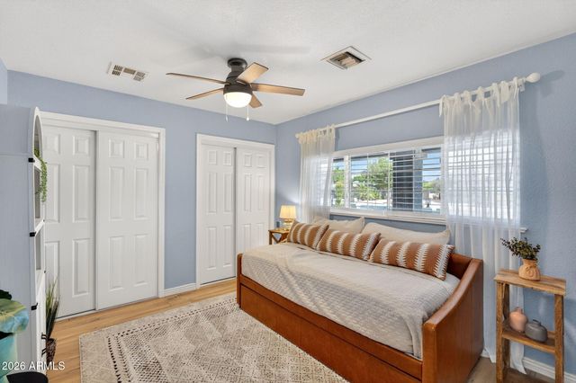 4946 W CREEDANCE Boulevard, Glendale, AZ 85310