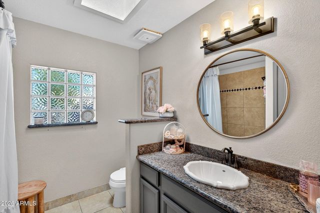 4946 W CREEDANCE Boulevard, Glendale, AZ 85310