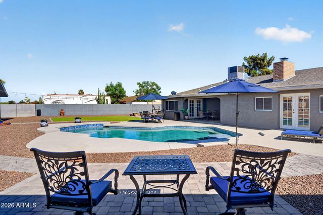 4946 W CREEDANCE Boulevard, Glendale, AZ 85310