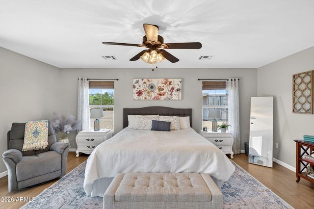 4946 W CREEDANCE Boulevard, Glendale, AZ 85310