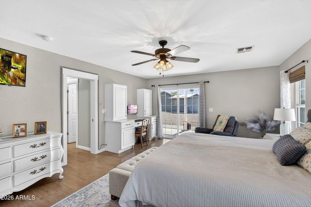4946 W CREEDANCE Boulevard, Glendale, AZ 85310