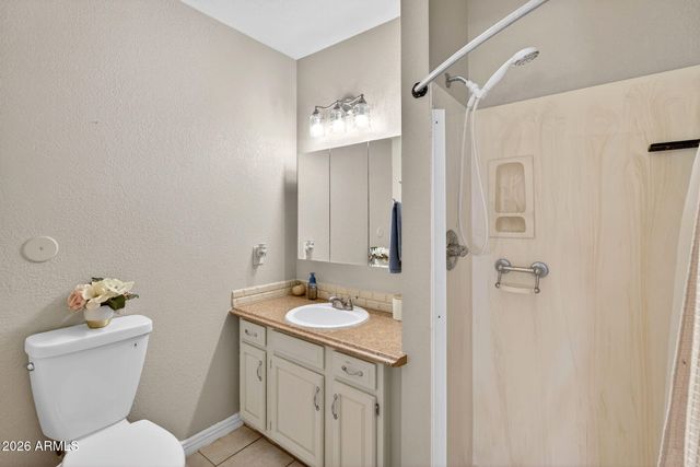 4946 W CREEDANCE Boulevard, Glendale, AZ 85310