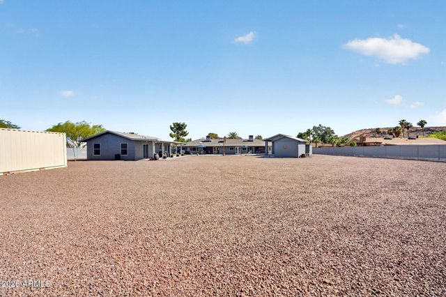 4946 W CREEDANCE Boulevard, Glendale, AZ 85310
