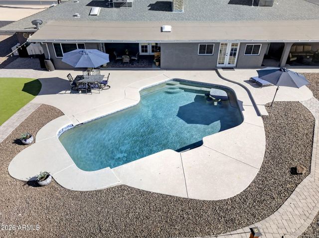 4946 W CREEDANCE Boulevard, Glendale, AZ 85310