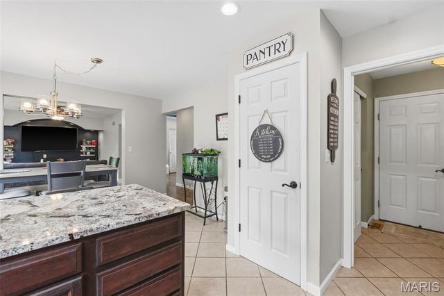 40 Owls Rest Court, Winfield, MO 63389