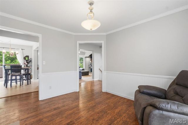 40 Owls Rest Court, Winfield, MO 63389