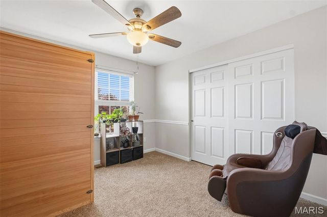 40 Owls Rest Court, Winfield, MO 63389