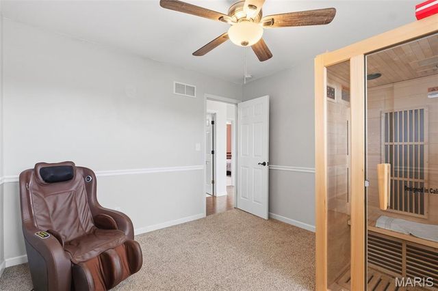 40 Owls Rest Court, Winfield, MO 63389