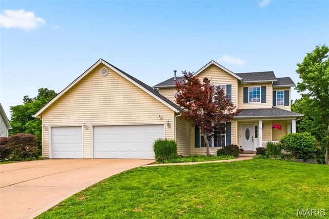40 Owls Rest Court, Winfield, MO 63389