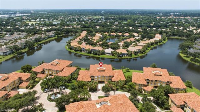 1845 Les Chateaux BLVD 303, Naples, FL 34109