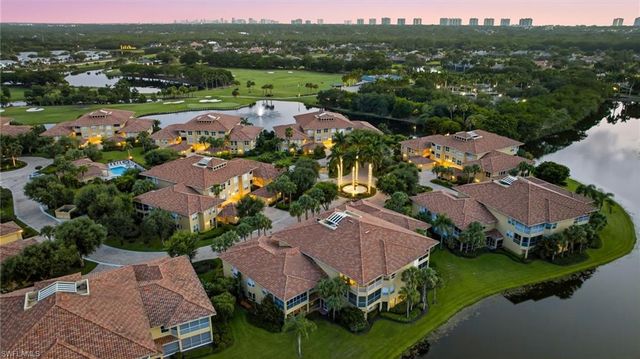 1845 Les Chateaux BLVD 303, Naples, FL 34109