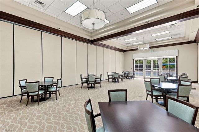 1845 Les Chateaux BLVD 303, Naples, FL 34109