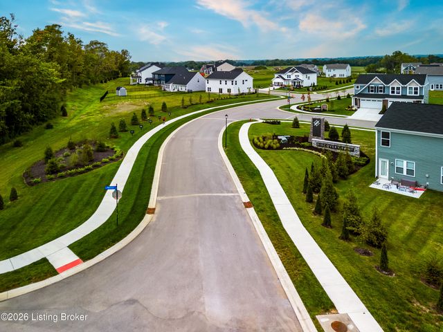 724 Learning Ridge Dr, Shelbyville, KY 40065