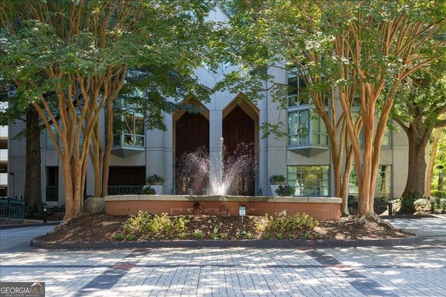 2870 Pharr Court South NW 205, Atlanta, GA 30305