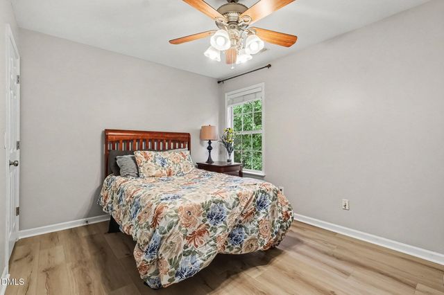 400 Texanna Way, Holly Springs, NC 27540