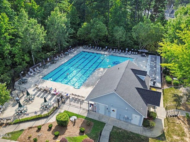 400 Texanna Way, Holly Springs, NC 27540
