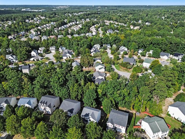 400 Texanna Way, Holly Springs, NC 27540