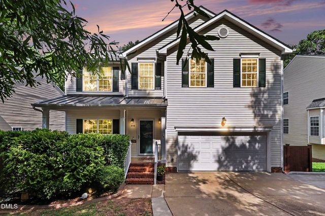 400 Texanna Way, Holly Springs, NC 27540