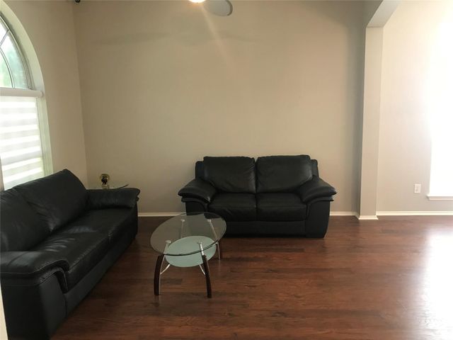 8410 Stoneview Drive, Frisco, TX 75034