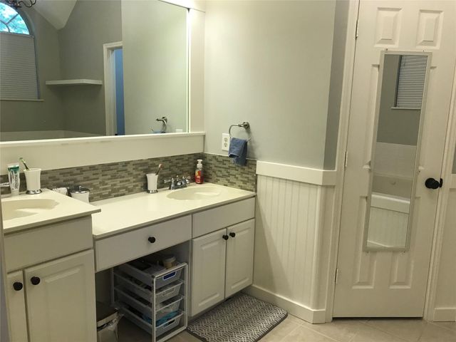 8410 Stoneview Drive, Frisco, TX 75034