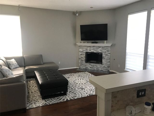 8410 Stoneview Drive, Frisco, TX 75034