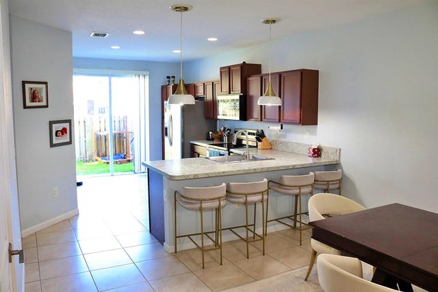 2440 SE 14th Court, Homestead, FL 33035