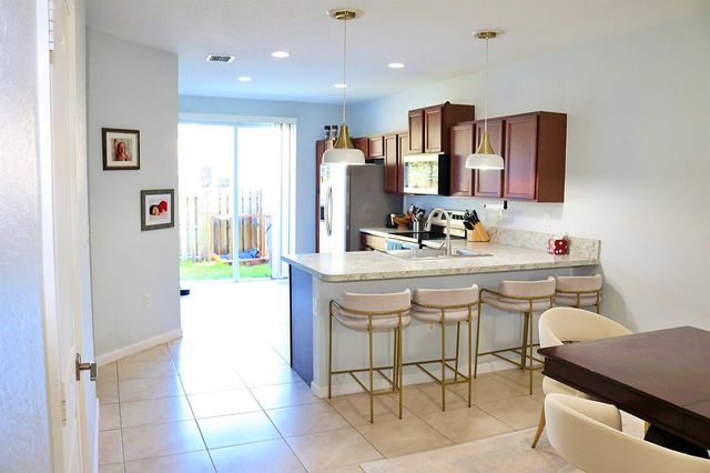 2440 SE 14th Court, Homestead, FL 33035