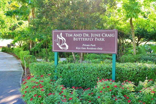 2440 SE 14th Court, Homestead, FL 33035