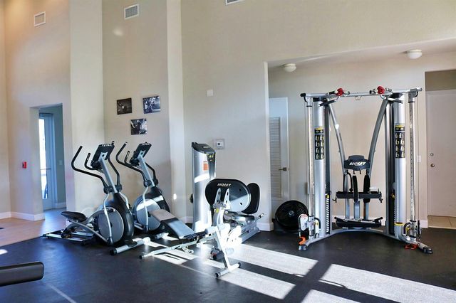 2440 SE 14th Court, Homestead, FL 33035