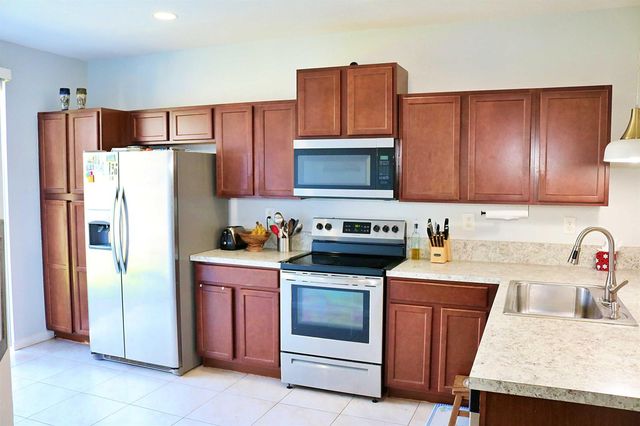 2440 SE 14th Court, Homestead, FL 33035