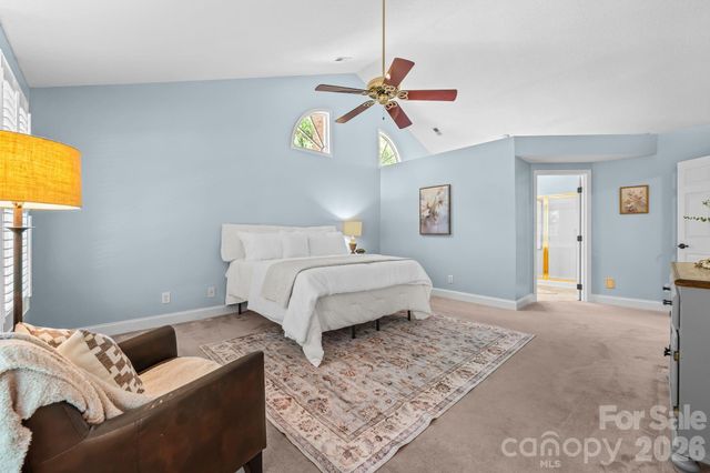 2726 Kirkholm Drive, Matthews, NC 28105