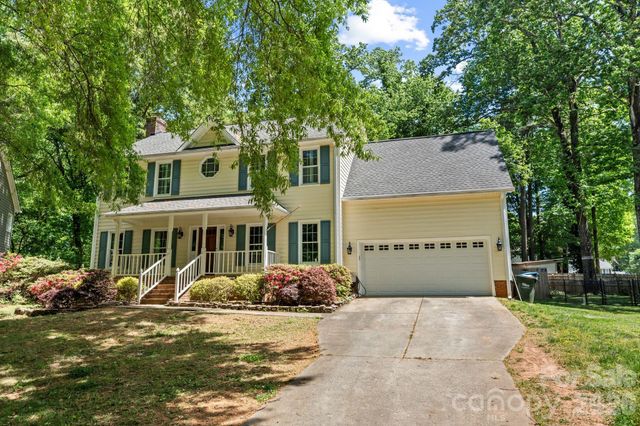 2726 Kirkholm Drive, Matthews, NC 28105