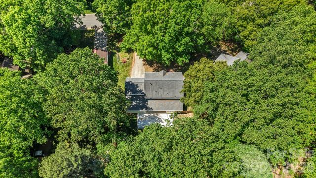 2726 Kirkholm Drive, Matthews, NC 28105