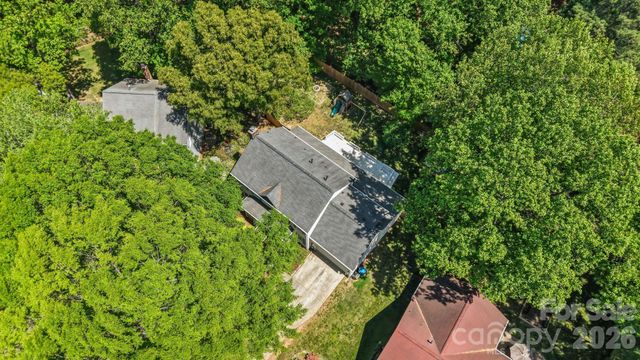 2726 Kirkholm Drive, Matthews, NC 28105