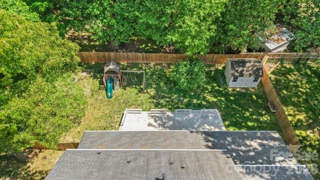 2726 Kirkholm Drive, Matthews, NC 28105