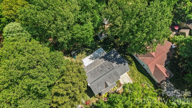 2726 Kirkholm Drive, Matthews, NC 28105