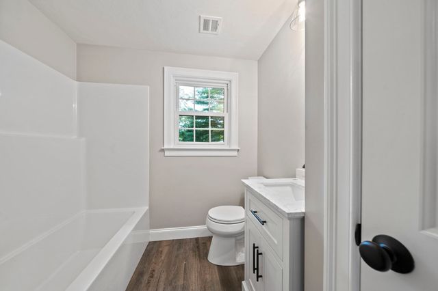 3 Taylor Point Road, Pembroke, MA 02359