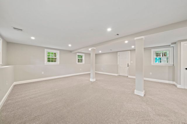 3 Taylor Point Road, Pembroke, MA 02359