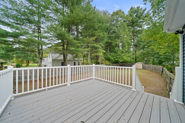 3 Taylor Point Road, Pembroke, MA 02359
