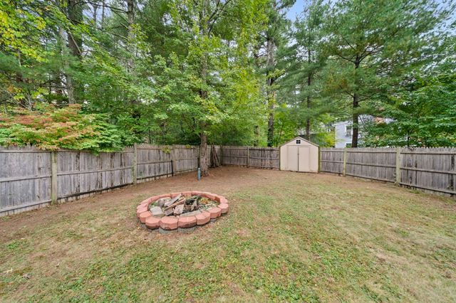 3 Taylor Point Road, Pembroke, MA 02359