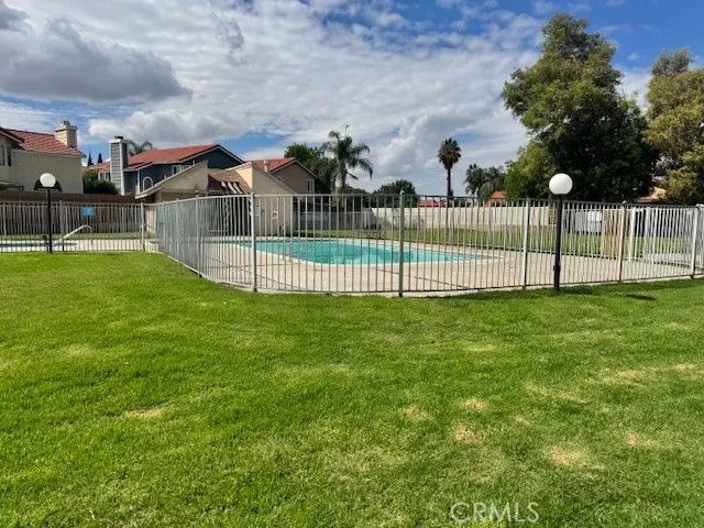 1565 Coulston Street 18, San Bernardino, CA 92408