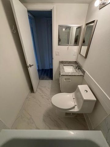 244 Windsor K, West Palm Beach, FL 33417