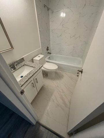 244 Windsor K, West Palm Beach, FL 33417