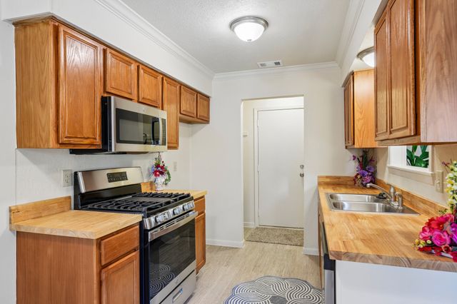 4106 Justice Lane, Garland, TX 75042